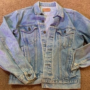 Vintage Men’s Levi’s Denim Trucker Jacket